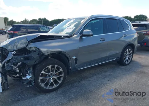 2024 BMW X5 Sdrive40I from USA, damaged, VIN 5UX13EU08R9U53812